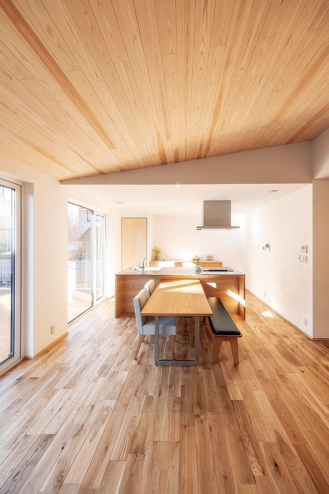 Eco House
自然素材が響き合う家 1