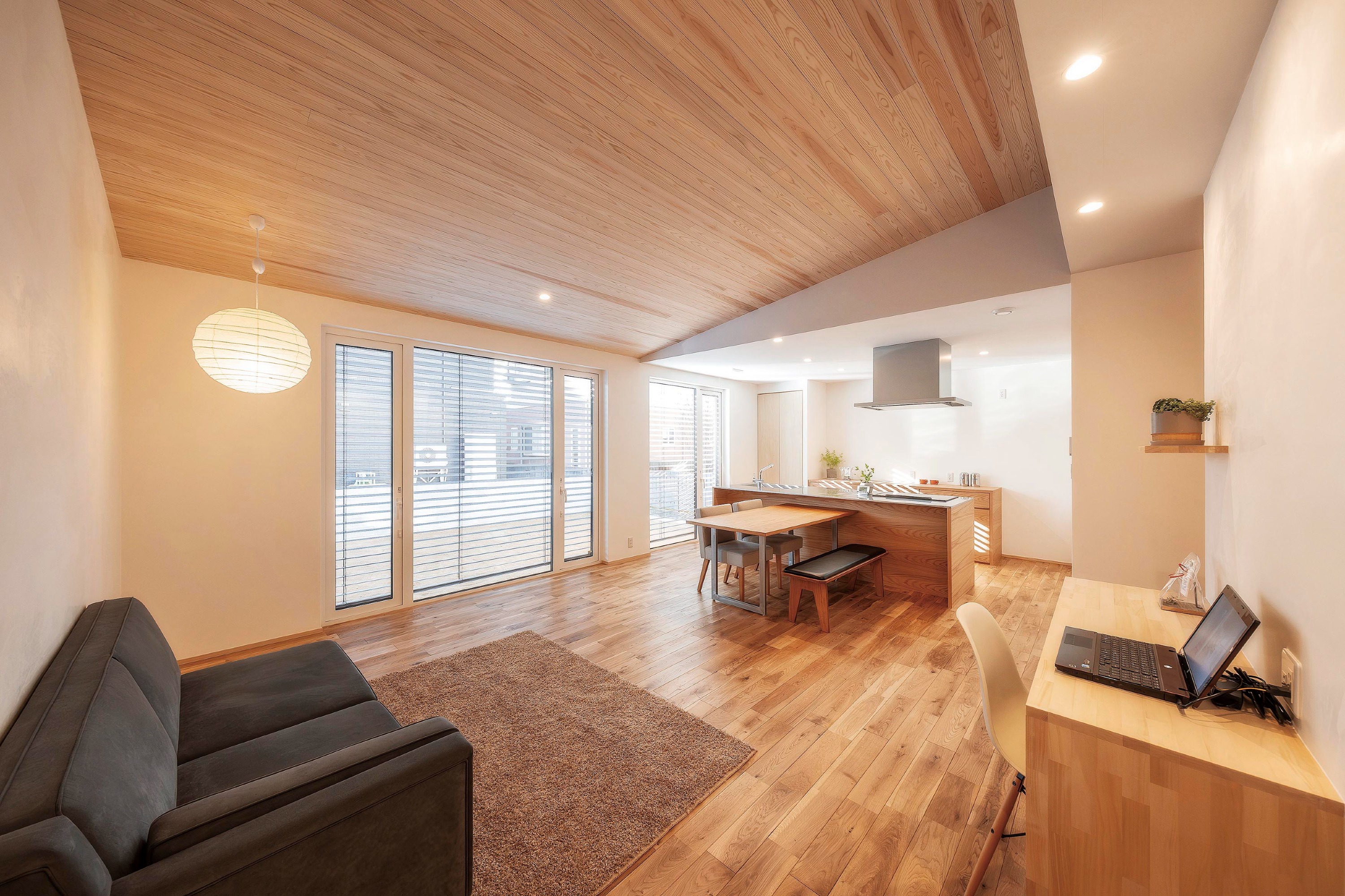 Eco House
自然素材が響き合う家 2