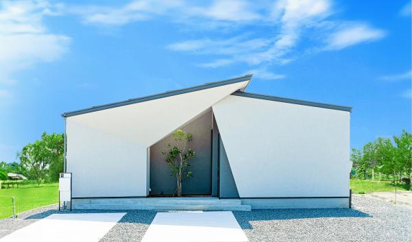「平屋×中庭」が叶えた、理想の暮らし
